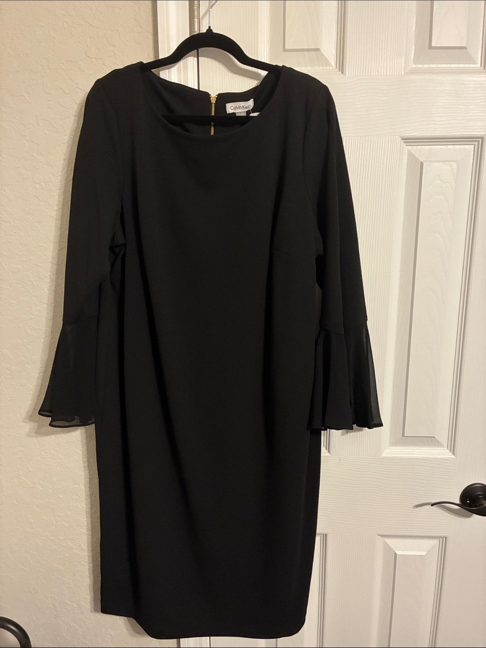 Calvin Klein Black Long-Sleeve Shift Dress with Fluted Cuffs